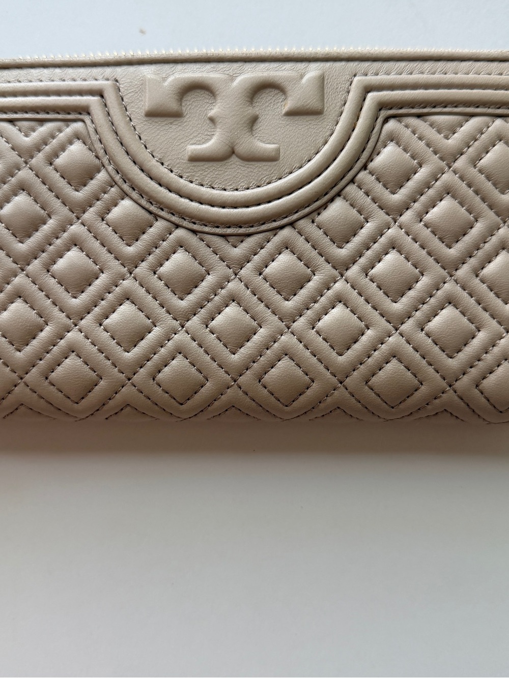 Tory Burch Quilted Leather Wallet in Taupe